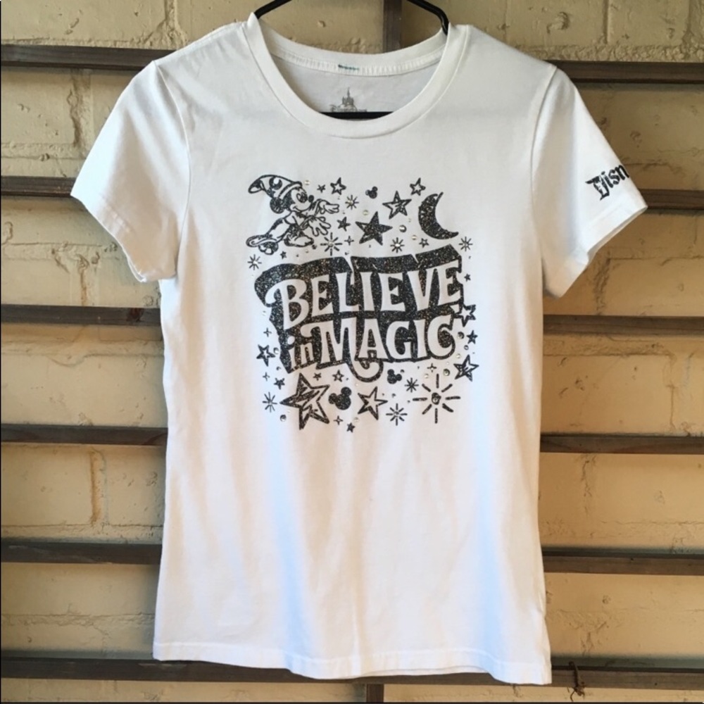 🦁 Medium Disney T-shirt Bundle 🎠